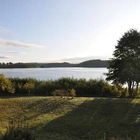 Apartmán Ferienwohnung In Am Suhrer See